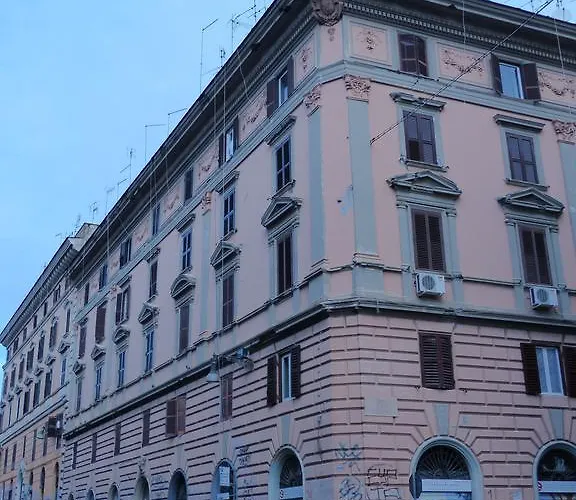 Bdc - Between Termini & Colosseo רומא